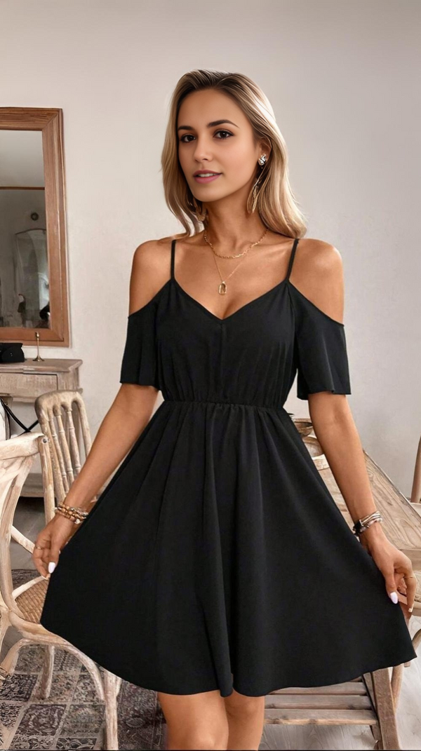 Vestidos mujer,  Vestidos elegantes,  Vestidos cortos,  Vestidos casuales,  vestidos,  Vestido corto,  Vestido,  Ropa de moda,  Outfit mujer, Vestidos negros,