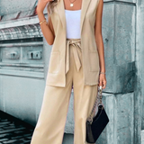 Ropa de moda, Outfit mujer, conjuntos frescos,  conjuntos de pantalón, conjuntos comodos, conjuntos casuales,  conjuntos,  conjunto mujer,  Conjunto de pantalón y chaleco, conjunto corto,  conjunto con pantalón largo,  conjunto de pantalon beige, 