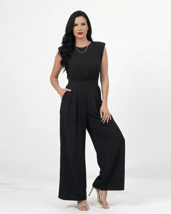 Enterizo negro con hombrera y manga corta estructurada, cintura elástica fruncida y pierna ancha con pinzas, perfecto para eventos y salidas nocturnas