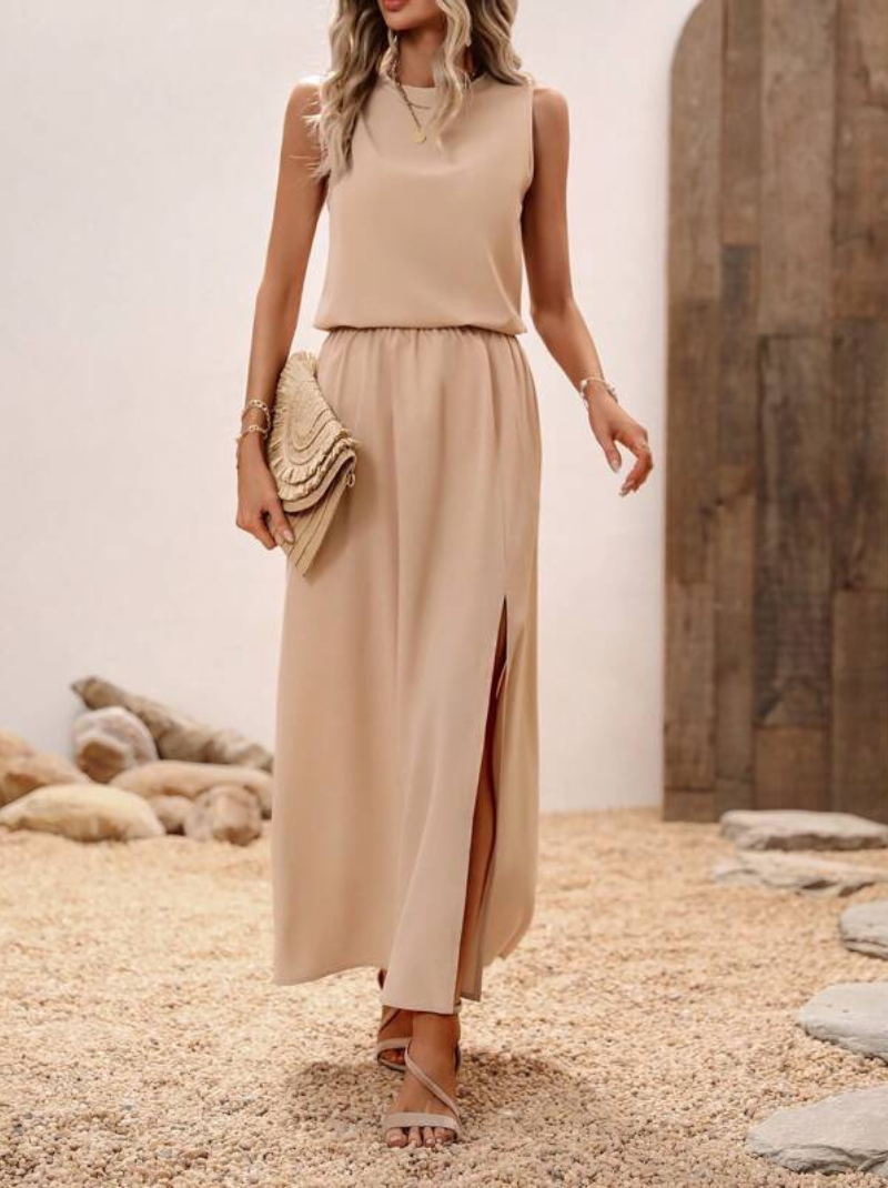 Ropa de moda,  Outfit mujer,  Conjuntos largos,  conjuntos frescos,  Conjuntos elegantes,  conjuntos comodos,  conjuntos,  conjunto mujer,  Conjunto largo,  conjunto elegante,  conjunto con falda,  conjunto de falda y blusa,  conjunto de falda y blusa beige,  Conjunto beige,
