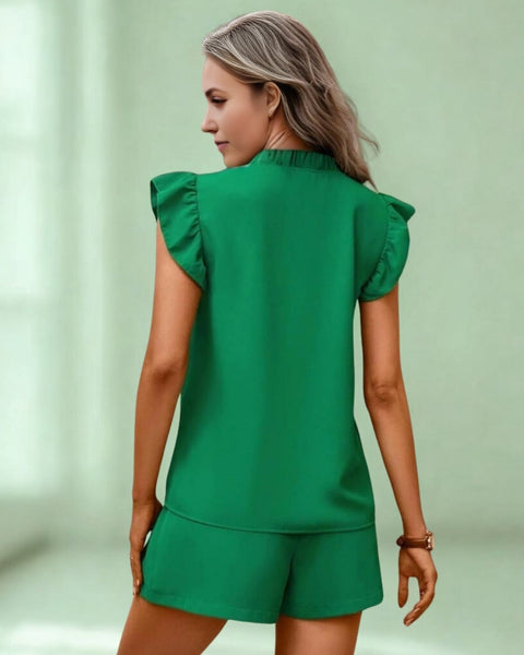 Ropa de moda, Outfit mujer, conjuntos frescos,  conjuntos de pantalón, conjuntos comodos, conjuntos casuales,  conjuntos,  conjunto mujer,  Conjunto de pantalón y blusa, conjunto corto,  conjunto con pantalón largo,  conjuntos casuales, conjuntos de pantalón corto, conjuntos verdes, 