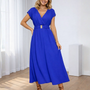  Vestidos mujer,  Vestidos largos elegantes,  Vestidos formales,  Vestidos elegantes,  Vestidos casuales,  vestidos,  vestido largo,  Vestido,  Ropa de moda,  Outfit mujer,  Vestido elegante,  Vestido Azul
