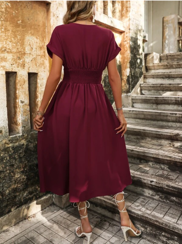 Vestidos mujer,  Vestidos largos elegantes,  Vestidos formales,  Vestidos elegantes,  vestidos,  vestido largo,  Vestido elegante,  Vestido,  Ropa de moda,  Outfit mujer,  Vestido formal,  Vestido Rojo,  Vestido vino tinto,
