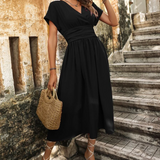 Vestidos mujer,  Vestidos largos elegantes,  Vestidos formales,  Vestidos elegantes,  vestidos,  vestido largo,  Vestido elegante,  Vestido,  Ropa de moda,  Outfit mujer,  Vestido formal,  Vestido Negro,