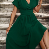 Vestidos mujer,  Vestidos largos elegantes,  Vestidos formales,  Vestidos elegantes,  vestidos,  vestido largo,  Vestido elegante,  Vestido,  Ropa de moda,  Outfit mujer,  Vestido formal,  Vestido Verde,  Vestido Verde,