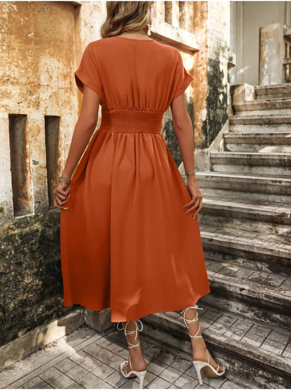 Vestidos mujer,  Vestidos largos elegantes,  Vestidos formales,  Vestidos elegantes,  vestidos,  vestido largo,  Vestido elegante,  Vestido,  Ropa de moda,  Outfit mujer,  Vestido formal,  Vestido Naranja,