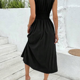 Vestidos mujer,  Vestidos largos elegantes,  Vestidos formales,  Vestidos elegantes,  Vestidos de moda,  vestidos,  vestido largo,  Vestido formal,  Vestido elegante,  Vestido,  Ropa de moda,  Outfit mujer,  Lanzamiento,  Vestido Negro,  Vestidos Negros, 