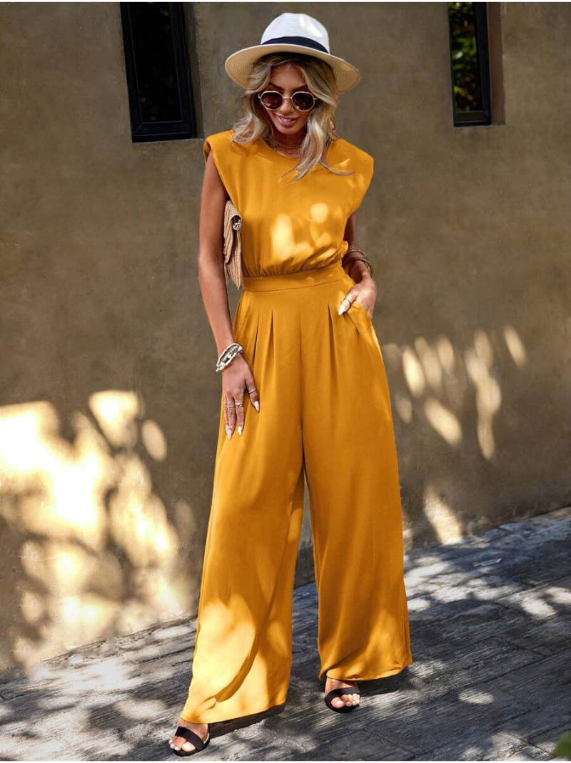 Ropa de moda,  Outfit mujer,  Enterizos frescos,  Enterizos elegantes,  Enterizos comodos,  Enterizos,  Enterizo mujer,  Enterizo elegante,  Enterizo comodo,  Enterizo largo,  Enterizos Largos,  Enterizo Amarillo,  Enterizos Amarillos,