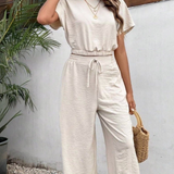 Ropa de moda, Outfit mujer, conjuntos frescos,  conjuntos de pantalón, conjuntos comodos, conjuntos casuales,  conjuntos,  conjunto mujer,  Conjunto de pantalón y blusa, conjunto corto,  conjunto con pantalón largo, conjunto con pantalón largo crema, 