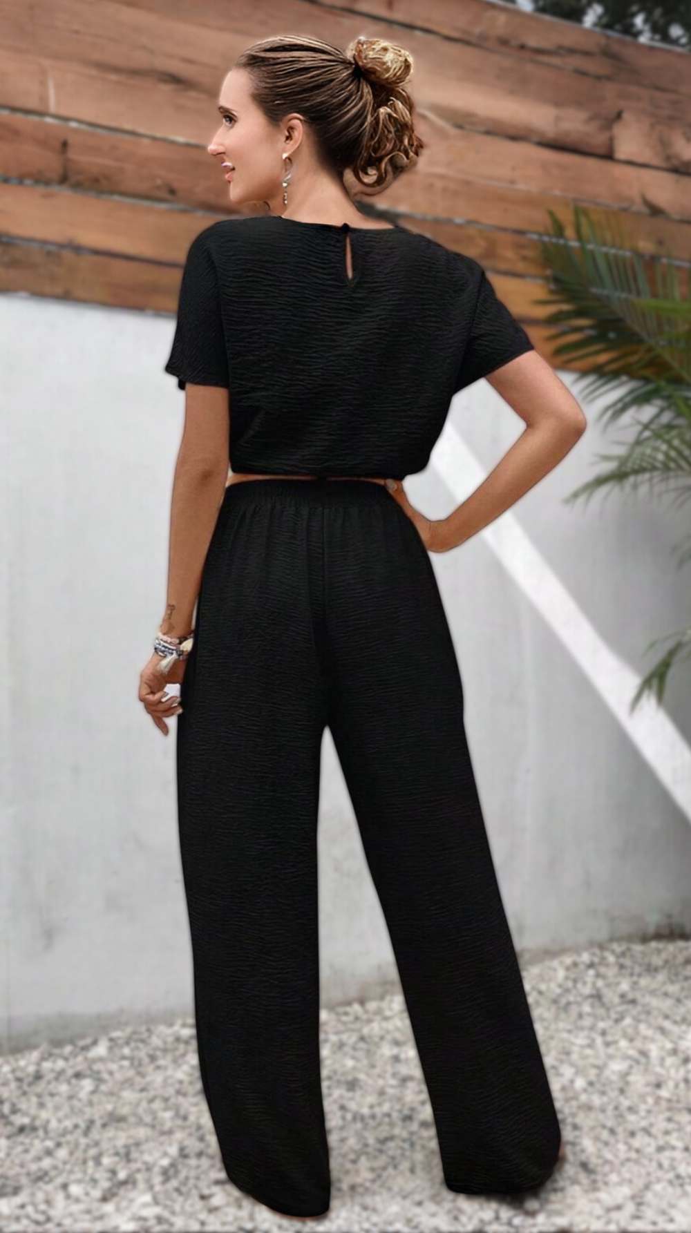 Ropa de moda, Outfit mujer, conjuntos frescos,  conjuntos de pantalón, conjuntos comodos, conjuntos casuales,  conjuntos,  conjunto mujer,  Conjunto de pantalón y blusa, conjunto corto,  conjunto con pantalón largo, conjunto con pantalón largo negro, 