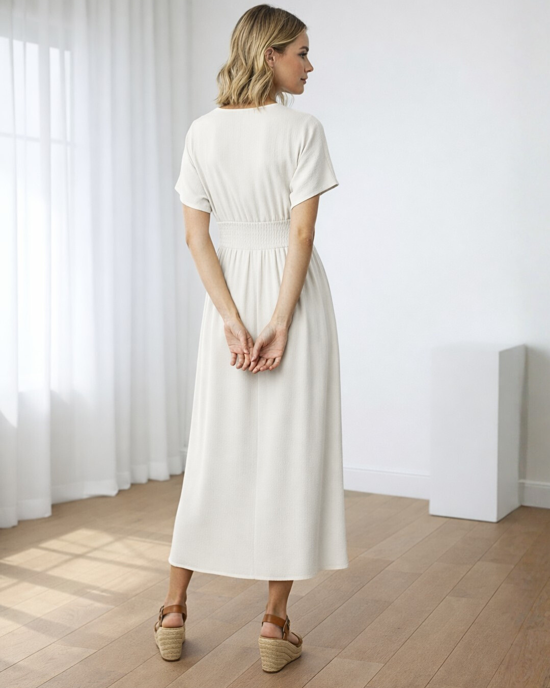 Vestidos mujer,  Vestidos largos elegantes,  Vestidos formales,  Vestidos elegantes,  Vestidos casuales,  vestidos,  vestido largo,  Vestido,  Ropa de moda,  Outfit mujer,  Vestido blanco