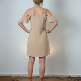 vestido, vestidos elegantes, vestidos casuales, outfit mujer, vestidos de fiesta elegantes, vestidos fiesta, vestidos mujer, vestido de gala, ropa de moda, vestidos largos elegantes, vestido caqui