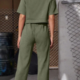 Ropa de moda, Outfit mujer, conjuntos frescos,  conjuntos de pantalón, conjuntos comodos, conjuntos casuales,  conjuntos,  conjunto mujer,  Conjunto de pantalón y chaleco, conjunto corto,  conjunto con pantalón largo,  conjunto con chaqueta y pantalon,