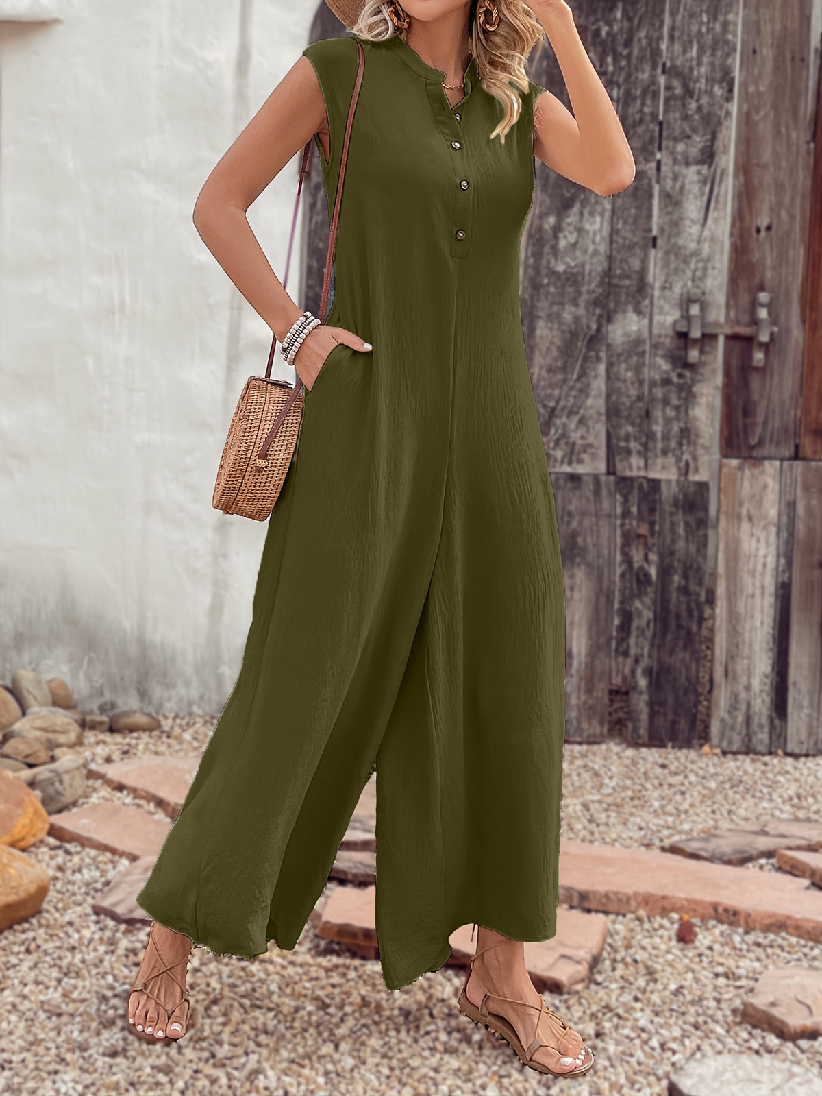 Ropa de moda,  Outfit mujer,  Enterizos Largos, Enterizos frescos, Enterizos elegantes, Enterizos cómodos, Enterizos casuales, Enterizos bonitos, Enterizos, Enterizo mujer, Enterizo largo, enterizos versatiles,  Enterizos largos unicolor, enterizos largos verdes,