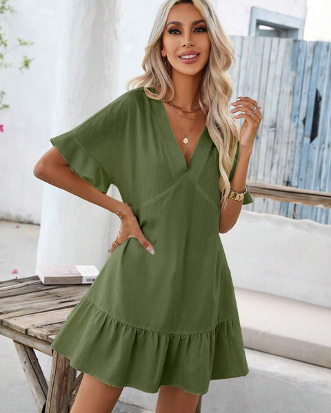 Vestidos mujer,  Vestidos elegantes,  Vestidos cortos,  Vestidos casuales,  vestidos,  Vestido corto,  Vestido,  Ropa de moda,  Outfit mujer,  Vestido Verde Oliva,