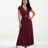 Vestido midi vinotinto cruzado con escote en V, manga corta y cinturón dorado en cintura fruncida, sofisticado para eventos especiales y salidas de noche