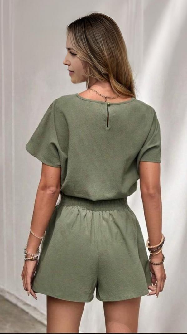 Ropa de moda, Outfit mujer, conjuntos frescos,  conjuntos de pantalón, conjuntos comodos, conjuntos casuales,  conjuntos,  conjunto mujer,  Conjunto de pantalón y blusa, conjunto corto,  conjunto con pantalón largo, conjunto con pantalon corto, conjunto de blusa y short, 