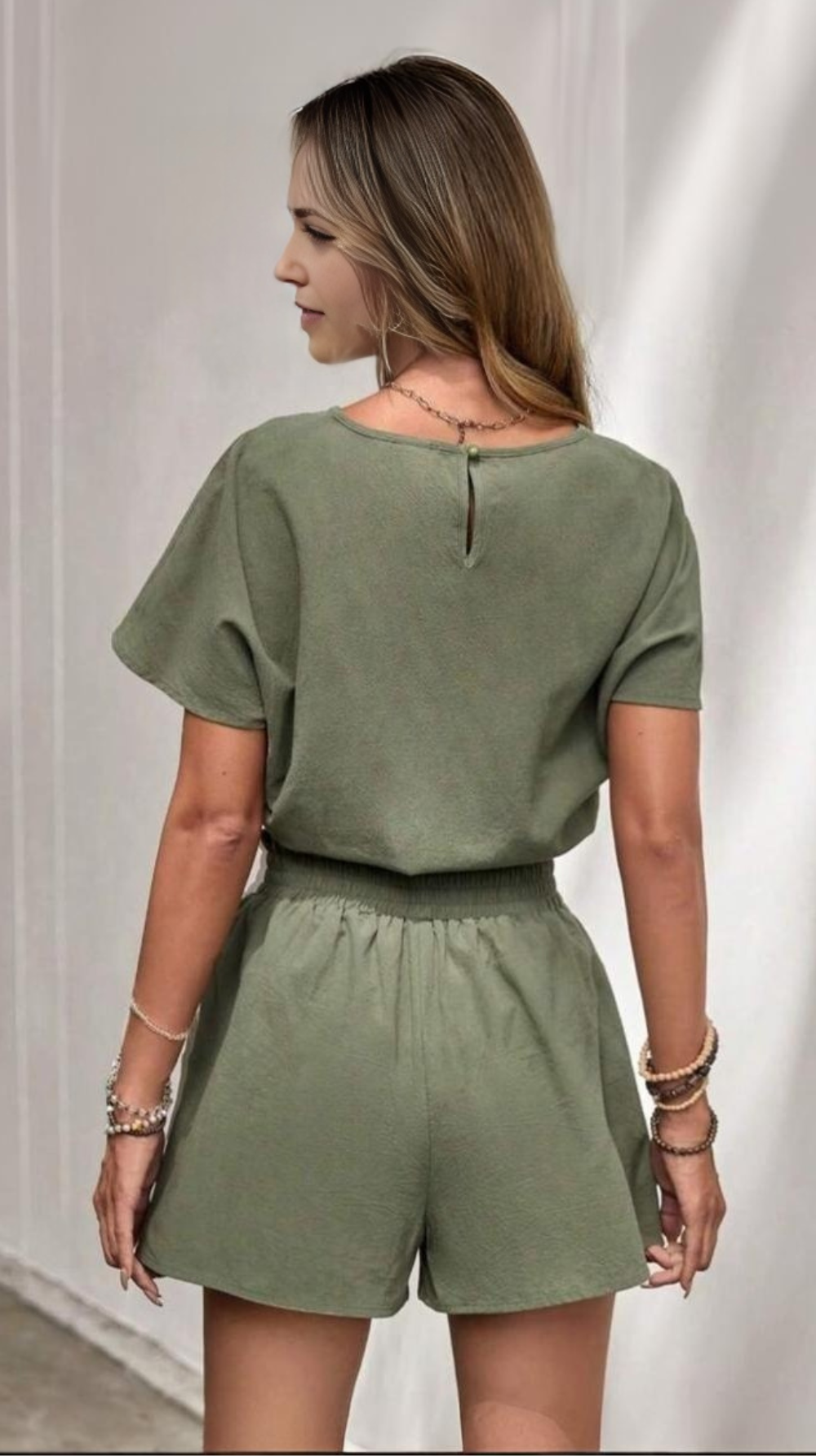 Ropa de moda, Outfit mujer, conjuntos frescos,  conjuntos de pantalón, conjuntos comodos, conjuntos casuales,  conjuntos,  conjunto mujer,  Conjunto de pantalón y blusa, conjunto corto,  conjunto con pantalón largo, conjunto con pantalon corto, conjunto de blusa y short, 