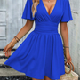 Vestidos mujer,  Vestidos elegantes,  Vestidos cortos,  Vestidos casuales,  vestidos,  Vestido corto,  Vestido,  Ropa de moda,  Outfit mujer, Vestidos azules,