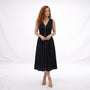 Vestidos mujer,  Vestidos largos elegantes,  Vestidos formales,  Vestidos elegantes,  Vestidos de moda,  vestidos,  vestido largo,  Vestido formal,  Vestido elegante,  Vestido,  Ropa de moda,  Outfit mujer,  Lanzamiento,  Vestido Negro,  Vestidos Negros, 