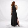 Vestidos mujer, atributo, atributo.co, Vestidos elegantes, Vestidos largo, Vestidos casuales, vestidos, Vestido largo, Vestido, Ropa de moda, Outfit mujer, vestido negro, vestido largo negro