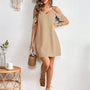 Vestidos mujer, atributo, atributo.co, Vestidos elegantes, Vestidos corto, Vestidos casuales, vestidos, Vestido corto, Vestido, Ropa de moda, Outfit mujer, vestido beige, vestido corto beige