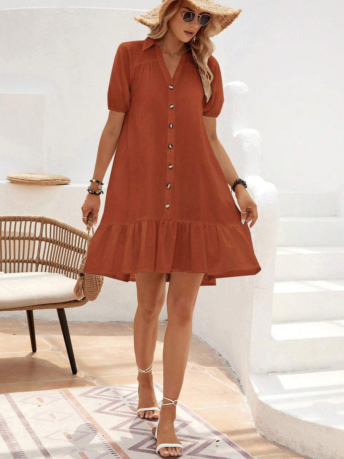 Vestidos mujer, atributo, atributo.co, Vestidos elegantes, Vestidos corto, Vestidos casuales, vestidos, Vestido corto, Vestido, Ropa de moda, Outfit mujer, vestido, vestido corto marron, vestido marron