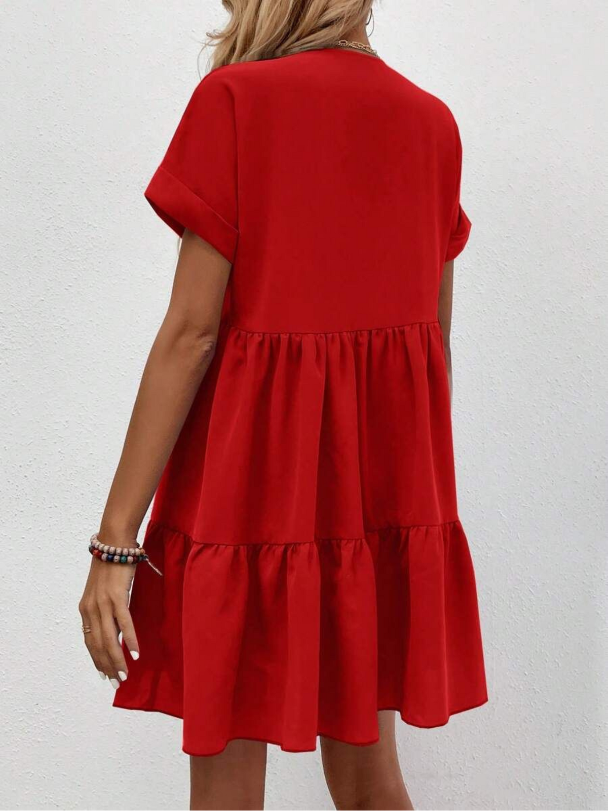 Vestidos mujer, atributo, atributo.co, Vestidos elegantes, Vestidos corto, Vestidos casuales, vestidos, Vestido corto, Vestido, Ropa de moda, Outfit mujer, vestido rojo, vestido corto rojo