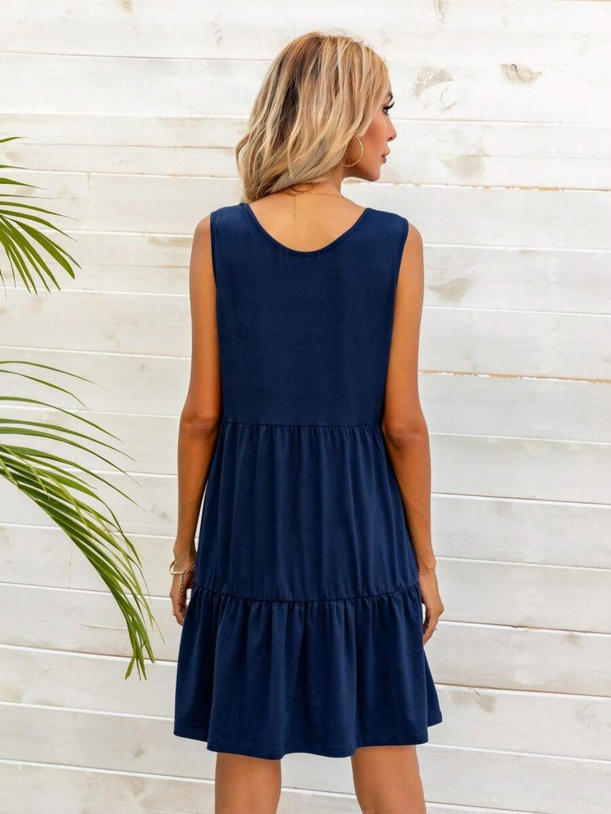 Vestidos mujer, atributo, atributo.co, Vestidos elegantes, Vestidos corto, Vestidos casuales, vestidos, Vestido corto, Vestido, Ropa de moda, Outfit mujer, vestido azul, vestido corto azul