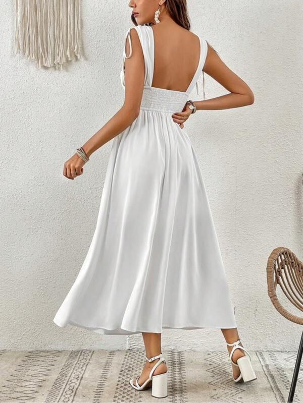 Vestidos mujer, atributo, atributo.co, Vestidos elegantes, Vestidos largo, Vestidos casuales, vestidos, Vestido largo, Vestido, Ropa de moda, Outfit mujer, vestido largo blanco, vestido blanco