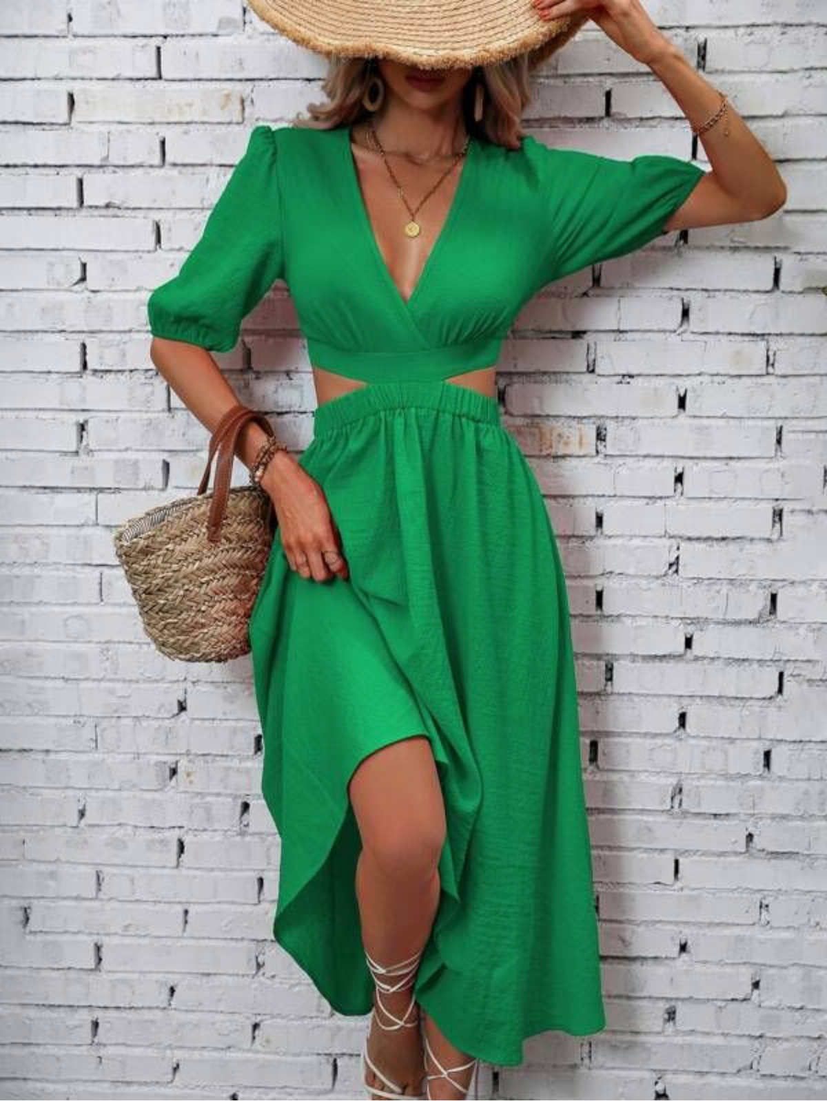 Vestidos mujer, atributo, atributo.co, Vestidos elegantes, Vestidos largo, Vestidos casuales, vestidos, Vestido largo, Vestido, Ropa de moda, Outfit mujer, vestido verde, vestido largo verde