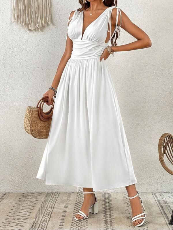 Vestidos mujer, atributo, atributo.co, Vestidos elegantes, Vestidos largo, Vestidos casuales, vestidos, Vestido largo, Vestido, Ropa de moda, Outfit mujer, vestido largo blanco, vestido blanco