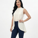 Blusa marfil larga sin mangas con solapa delantera y cuello alto, sofisticada para eventos especiales y reuniones formales