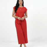 Conjunto rojo crop top con manga tipo volante y pantalón ancho pierna recta con cintura elástica, llamativo y cómodo para salidas, fiestas y eventos en Colombia